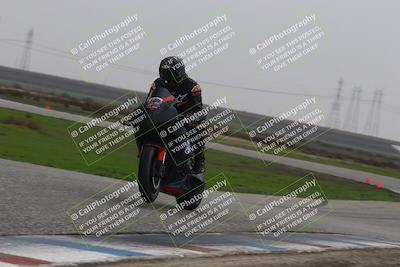 media/Nov-30-2025-TrackDaz (Sun) [[d8b22663df]]/A Group/Session 4 (Wheelie Bump)/